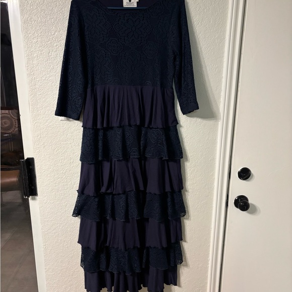 Dainty Jewells Navy blue Layered 3/4 Sleeve Dress Maxi - Picture 2 of 5